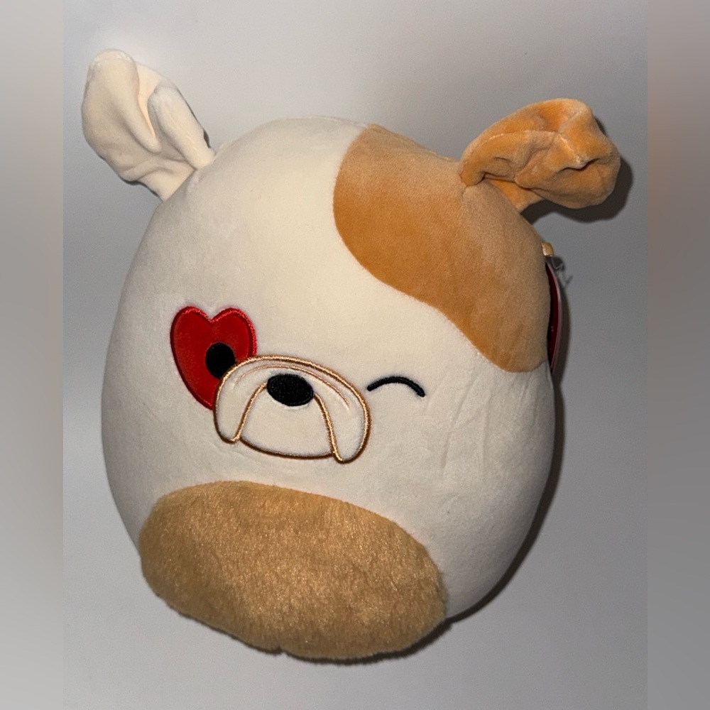 Brock the Bulldog Valentine Squishmallow!